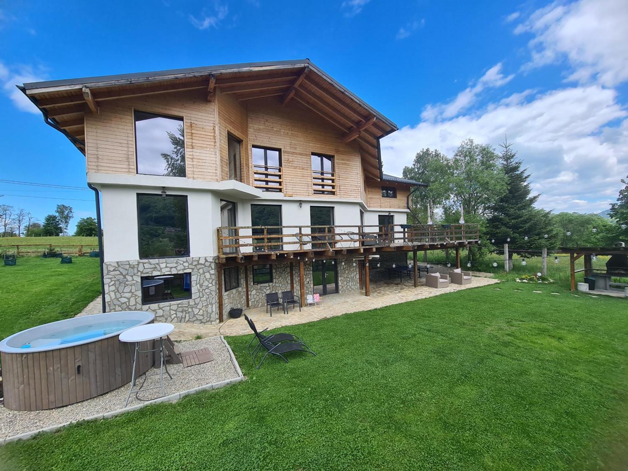 Bran Mountain Living * Bran (Brasov)